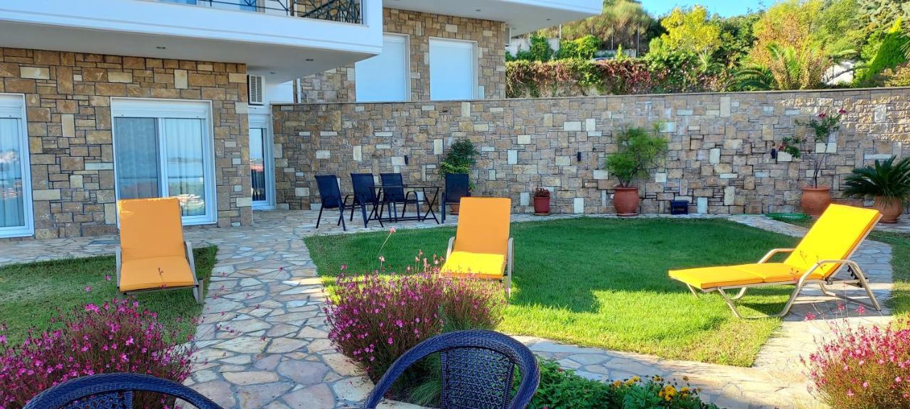 S&S Pura Vida Apartment Paliouri Exterior photo