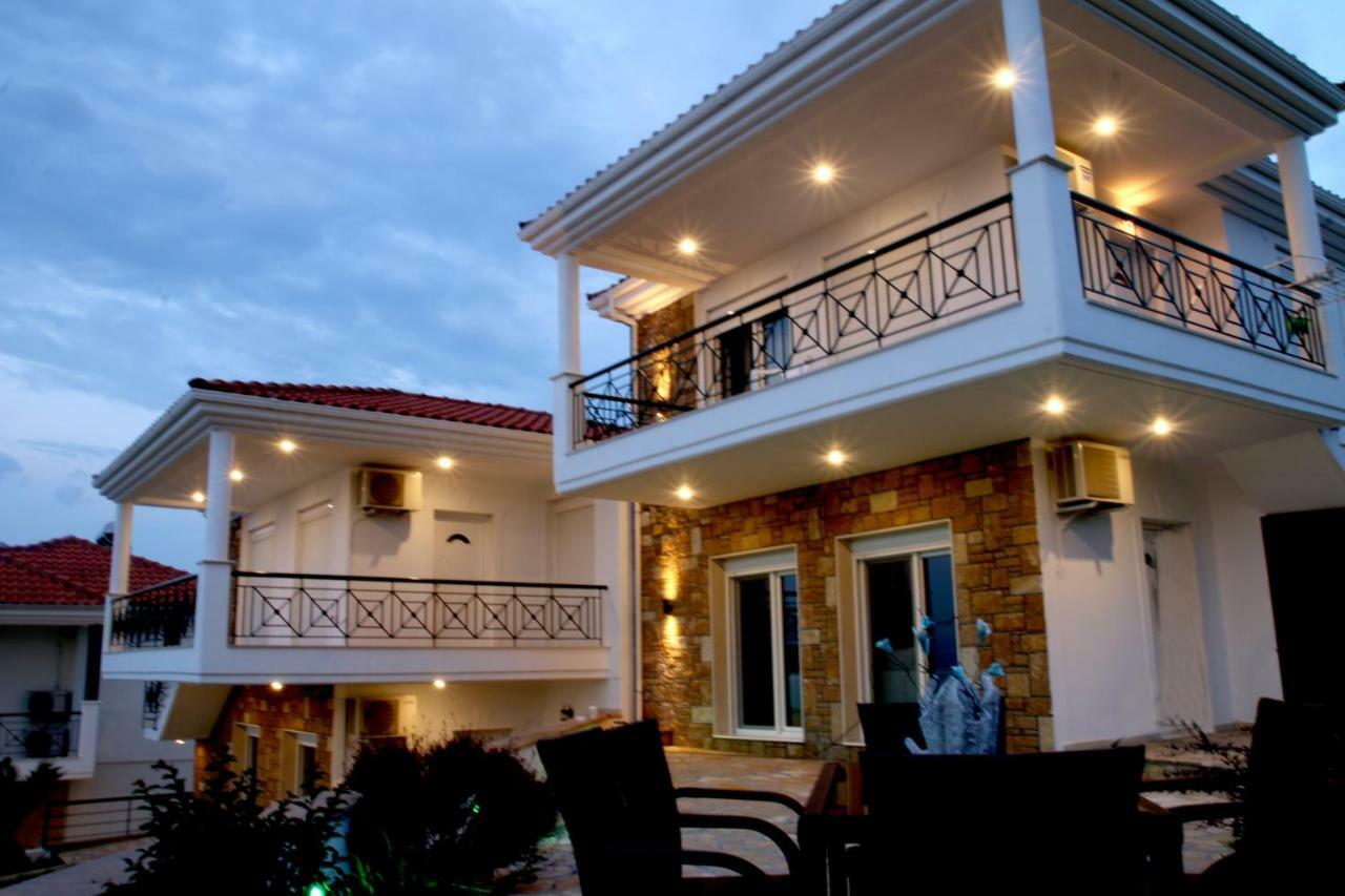 S&S Pura Vida Apartment Paliouri Exterior photo